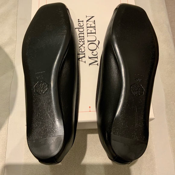 ALEXANDER MCQUEEN 
Metal Toe Punk Ballet Flats - Picture 7 of 10